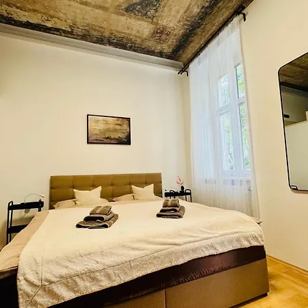 דירה Boutique Pietro Grohova, Centre *